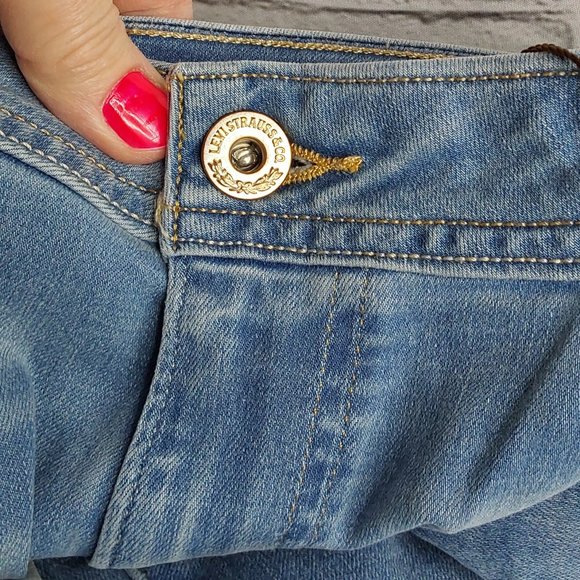 LEVI'S 529 MID~RISE CURVY 'FIGURE ENHANCERS' RELAXED FIT BOOTCUT SILVER TAB JEAN - Picture 8 of 16